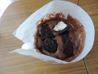 BIZCOCHO EN TAZA DE GALLETAS OREO (MUG CAKE DE OREO)