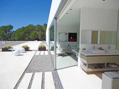 Casa Vanguardista en Ibiza