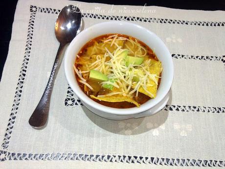 Sopa azteca