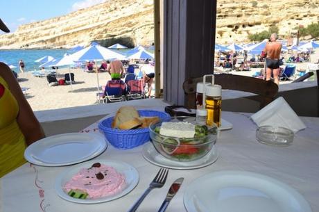 Almuerzo en Mátala Beach