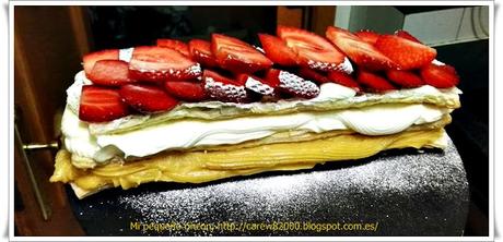 Tarta de hojaldre y fresas