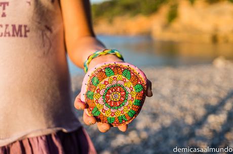 Mandala dibujada en piedra por Aguamarina