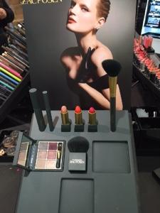 Gris total con Zac Posen