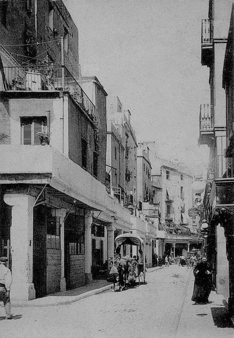 EL BORN, A LA BARCELONA D' ABANS, D' AVUI I DE SEMPRE...28-02-2016...!!!