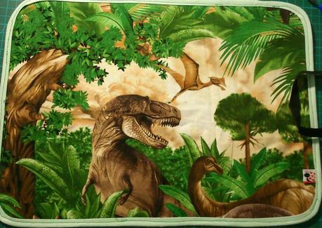 Pizarra dinosaurios enrollable