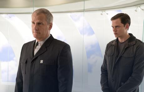 Nuevos stills de Leal con Tris y Matthew + Dos nuevos TV Spots