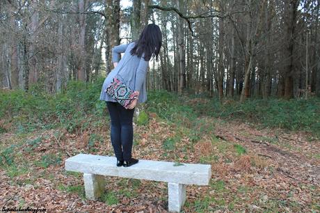 New t-shirt & etnic clutch