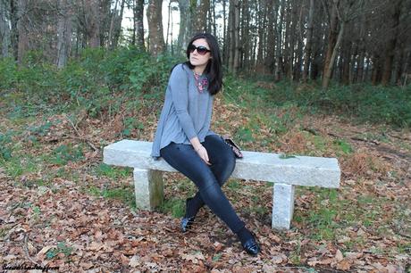 New t-shirt & etnic clutch