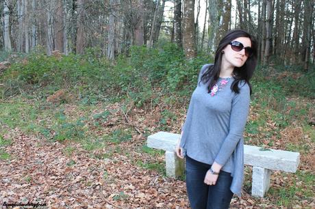 New t-shirt & etnic clutch