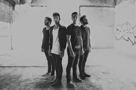 Veintiuno estrena videoclip para Santos Imprudentes