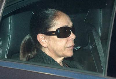 Isabel Pantoja pide dinero para comer