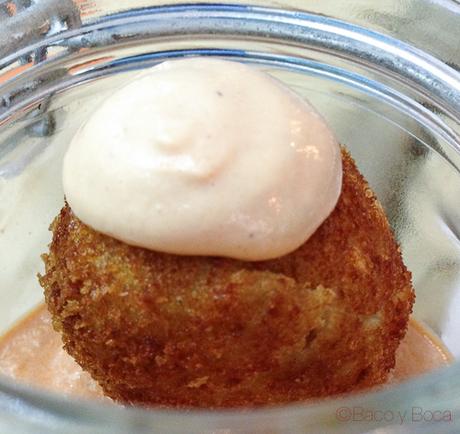 Minibomba Nou Cal Ramonet baco y boca