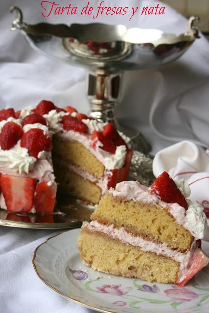 Tarta de fresas con nata,tarta de fresas