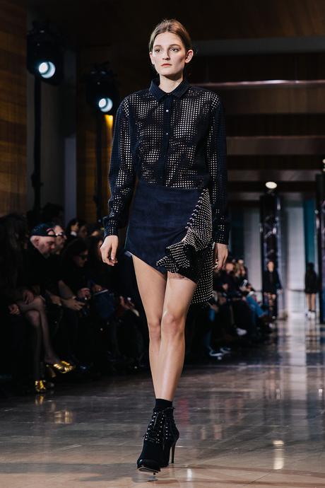Paris_Fashion_Week-PFW-Anthony_Vaccarello_Fall_2016-Runway-21