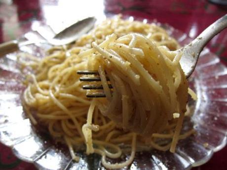 Spaguetti con salsa de nueces