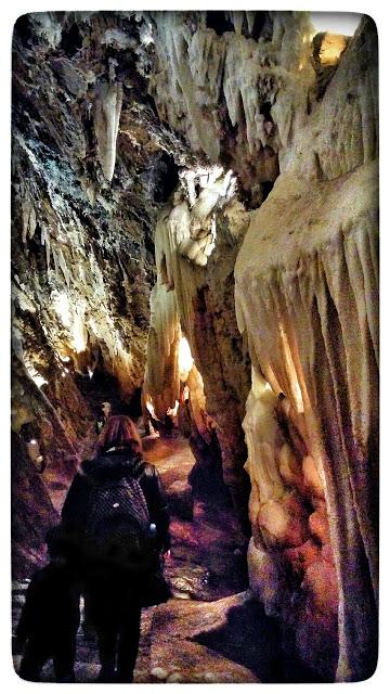 Miércoles mudo #141: Explorando la Gruta