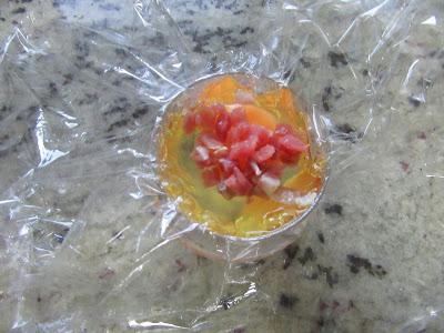 Huevos poché con piperrada