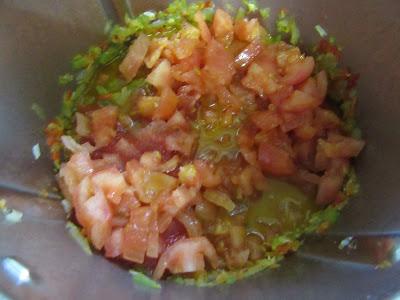 Huevos poché con piperrada