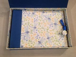 Conjunto de álbum y caja