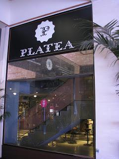 Mamá Framboise de Platea