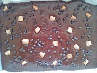 Brownies Triple Chocolate con Caramelo