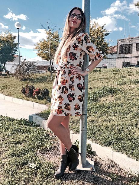 BROWN FLOWERS BROWN FLOWERS