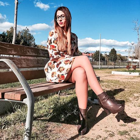 BROWN FLOWERS BROWN FLOWERS