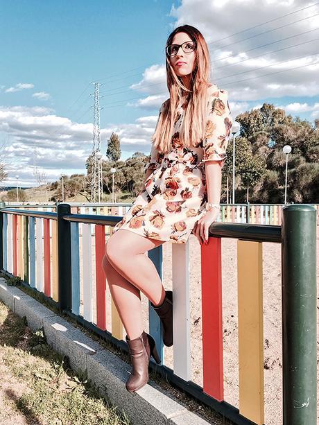 BROWN FLOWERS BROWN FLOWERS