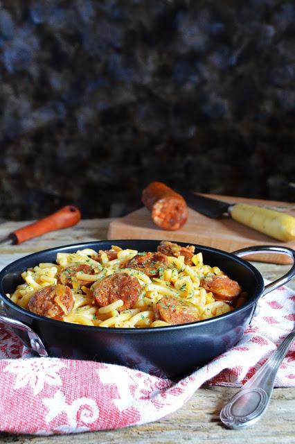 Fideua con chorizo