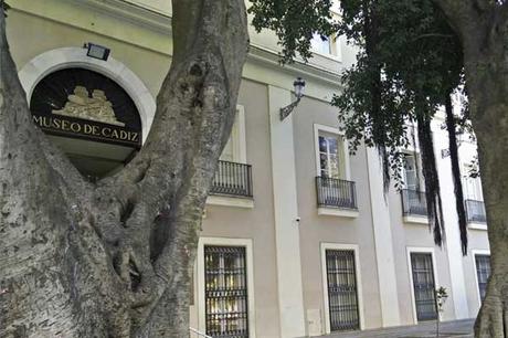 Entrada al Museo de Cadiz