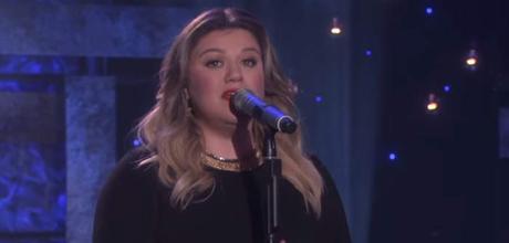 kelly-clarkson