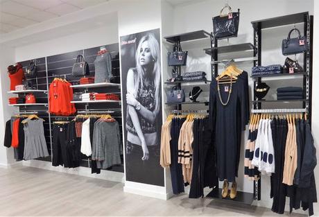 Diez Euros: cadena de tiendas a precio único