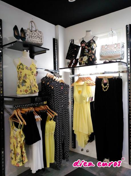 Diez Euros: cadena de tiendas a precio único