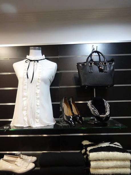 Diez Euros: cadena de tiendas a precio único