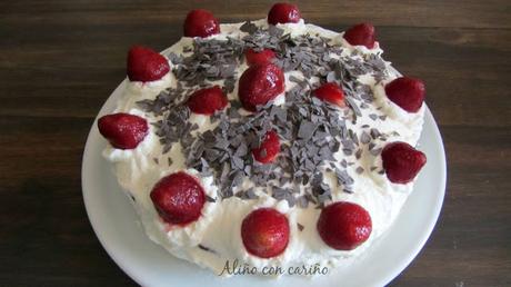 TARTA DE CHOCOLATE Y FRESAS