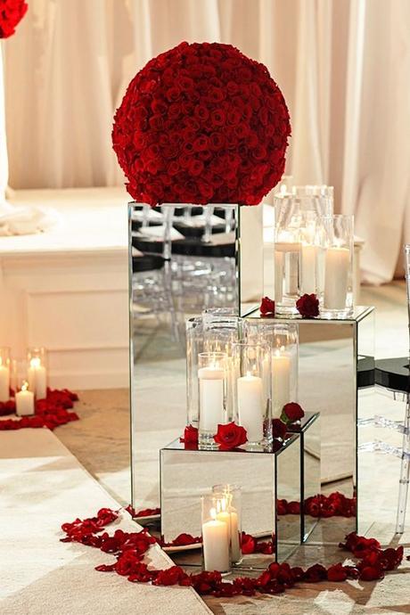 Enjoy the most beautiful Mirror Wedding Ideas. Their versatility can really enhance the drama of your event.: 