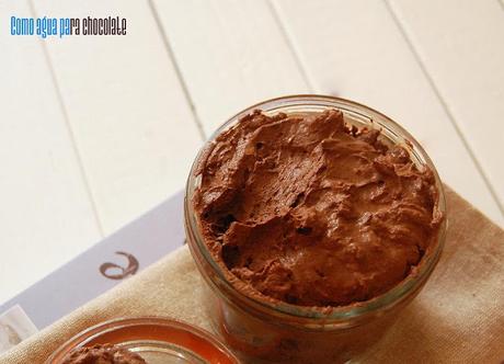 MOUSSE LIGHT DE CHOCOLATE Y MENTA  {TERCER CUMPLEBLOG}