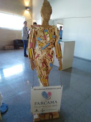 Maniquies para el Street Marketing de Farcama 2015 para LA TARARA