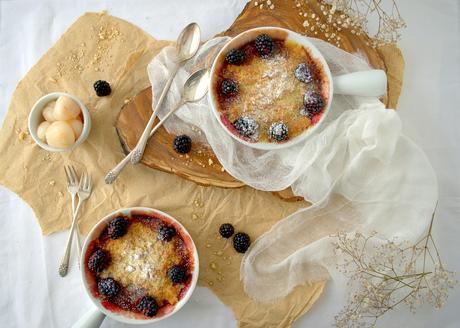 Crumble de manzanas, lichis y moras, tras los pasos de Ching-He Huang