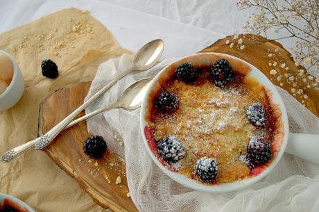 Crumble de manzanas, lichis y moras, tras los pasos de Ching-He Huang