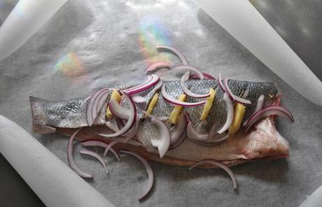 Lubina al Jengibre en Papillote de Ching-He Huang