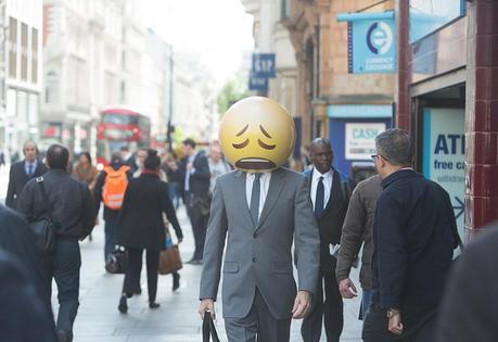 whatsapp-estafa-emojis-623x427