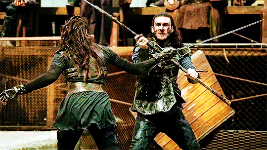 Lucha de Lexa en 'The 100'