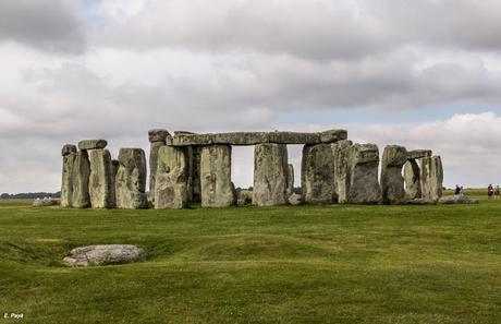 STONEHENGE