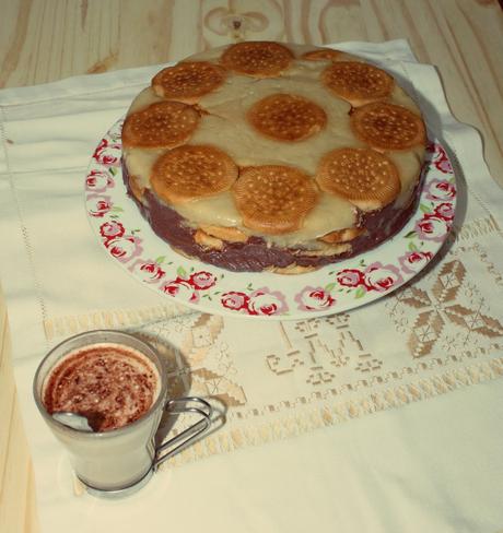 TARTA DE GALLETAS CON CHOCOLATE