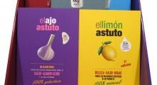 un expositor los cinco libros los astutos