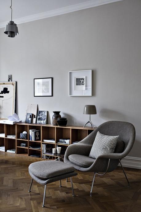 suelos de madera de roble salon de lujo salón comedor nórdico noguchi muebles de diseño nórdico montana estanterías Lujosos muebles de diseño estilo nórdico escandinavo eames blog decoración nórdica 