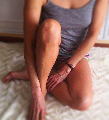 Tratamiento 3 en 1: Morena, hidratada y sin estrías Tratamiento 3 en 1: Morena, hidratada y sin estrías