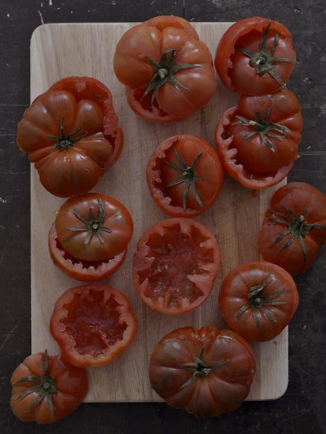 TOMATES RELLENOS DE LEGUMBRES