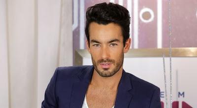 El bellezón, Aarón Díaz, cumple 34 años